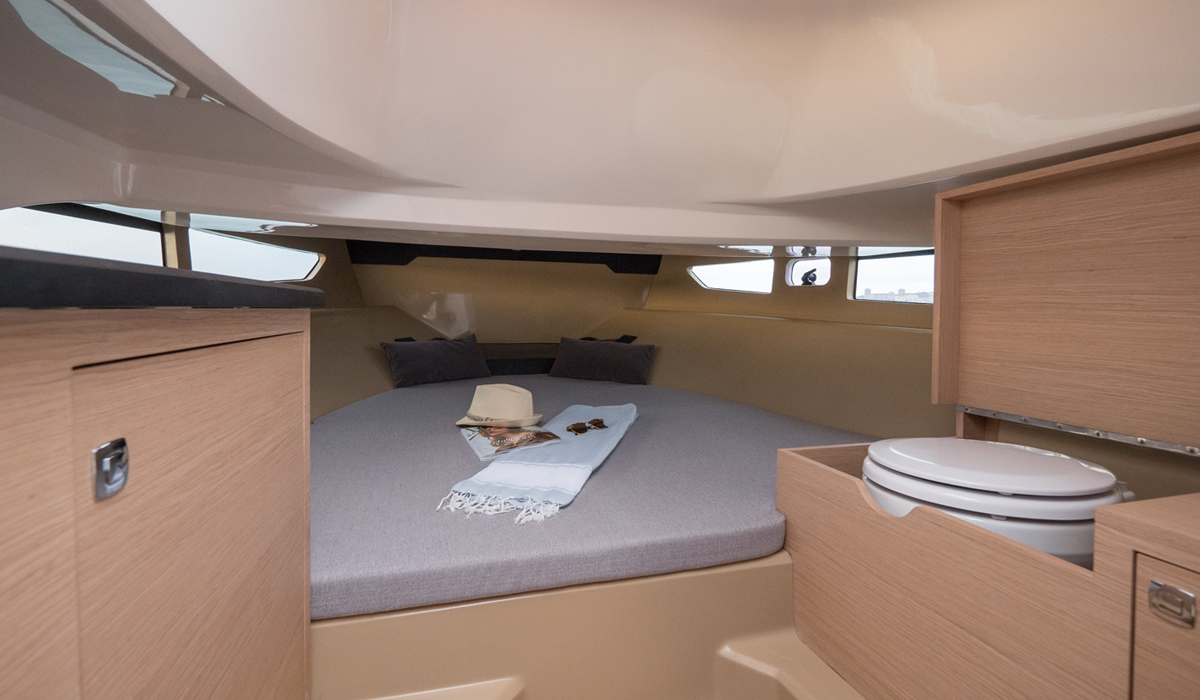 Sessa Key Largo 24 charter boat in Opatija — view 8